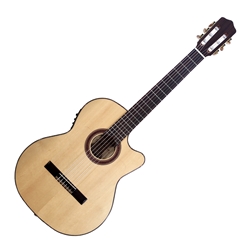 Kremona Rosa Luna Flemenco Guitar With Cutaway